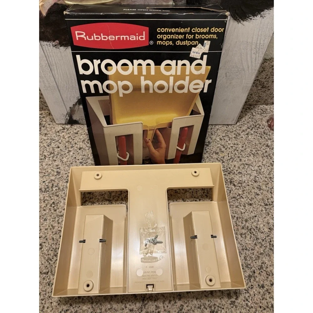 Vtg Rubbermaid Broom & Mop Holder 1981 Wall Gold New In Box 13.25x2.75x9.75 USA